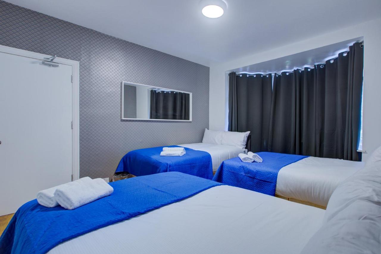 Twin Towerd Hotel ลอนดอน ภายนอก รูปภาพ